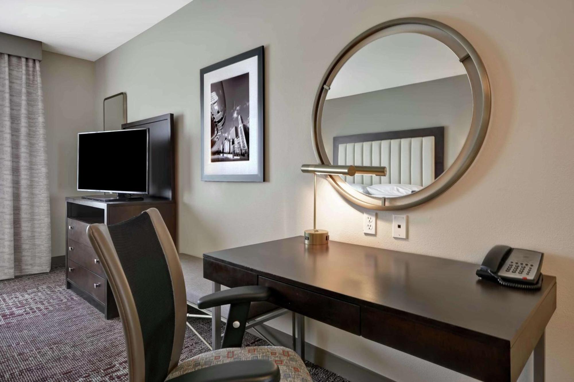 Doubletree By Hilton Chicago Midway Airport, Il Hotell Bedford Park Exteriör bild