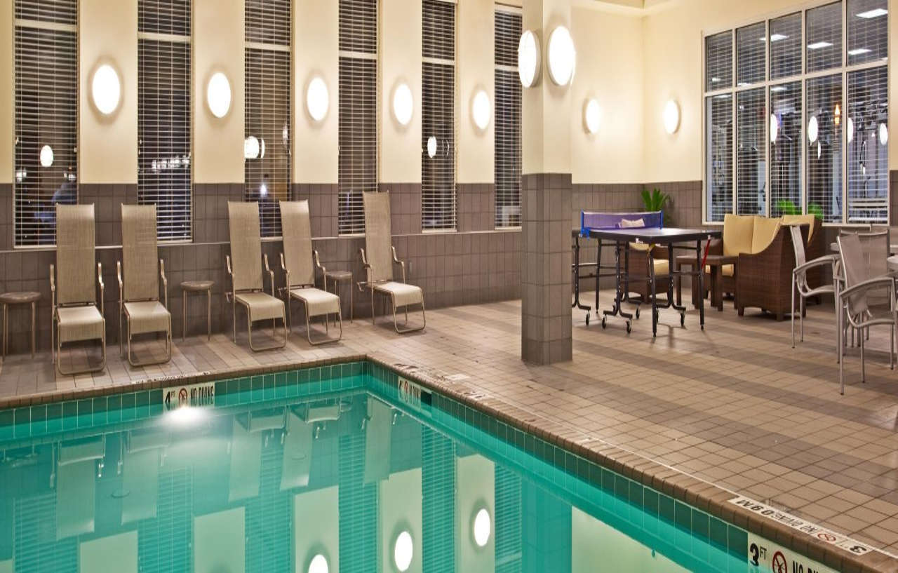 Doubletree By Hilton Chicago Midway Airport, Il Hotell Bedford Park Exteriör bild